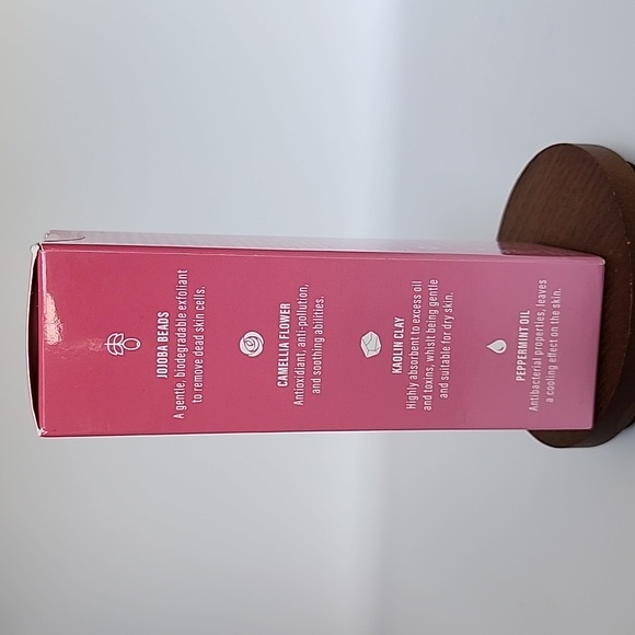 Generation Skin Quick Fix N Chill 2-in-1 Mask + Scrub - Picture 7 of 9